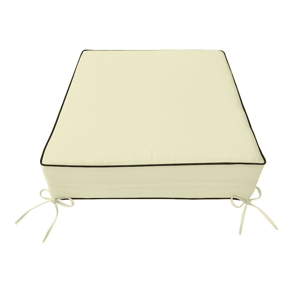 Outdoor lounge chair cushion