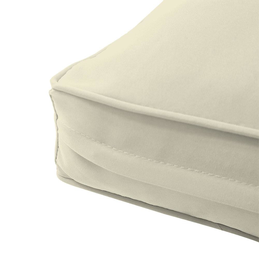 Outdoor lounge chair cushion