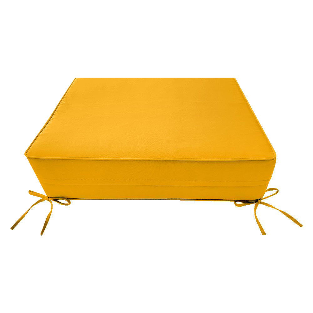 Outdoor lounge chair cushion