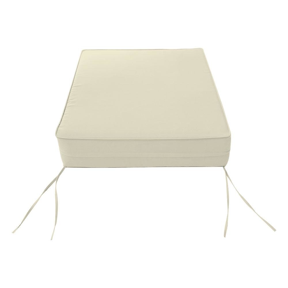 Outdoor lounge chair cushion