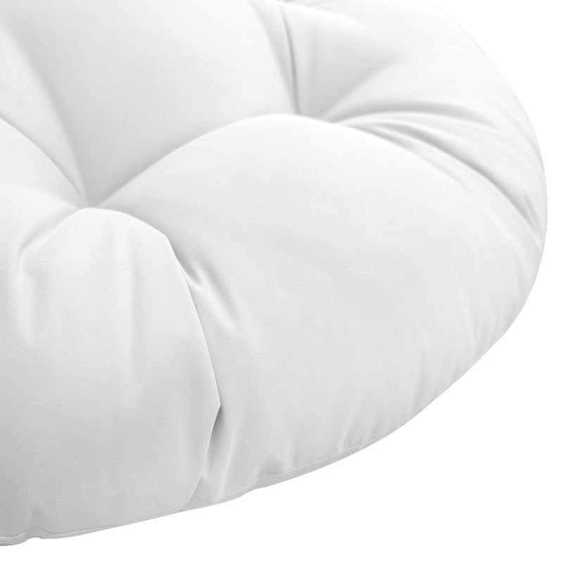  Close-up of papasan cushion fabric and tufted stitching detail.