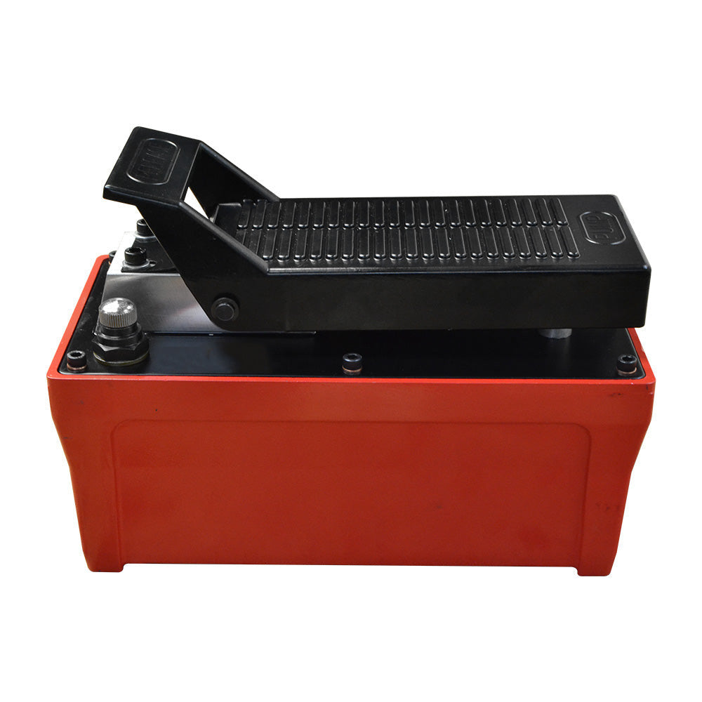 10000 PSI pneumatic air over hydraulic pump set including foot control and coupler.