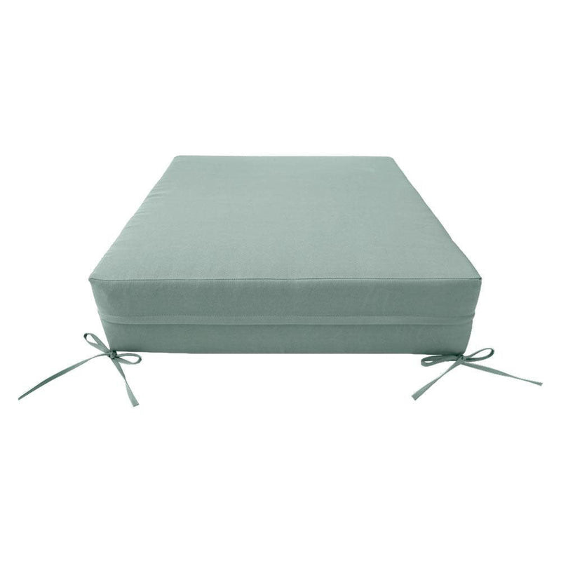 Outdoor lounge chair cushion
