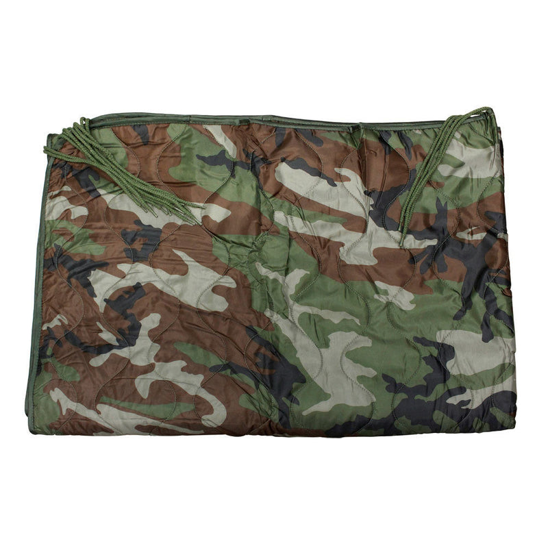 WOODLAND 86''L x 58''W G.I Style Poncho Liner Blanket Sleeping Bag Liner Rip-Stop Nylon w- Pouch