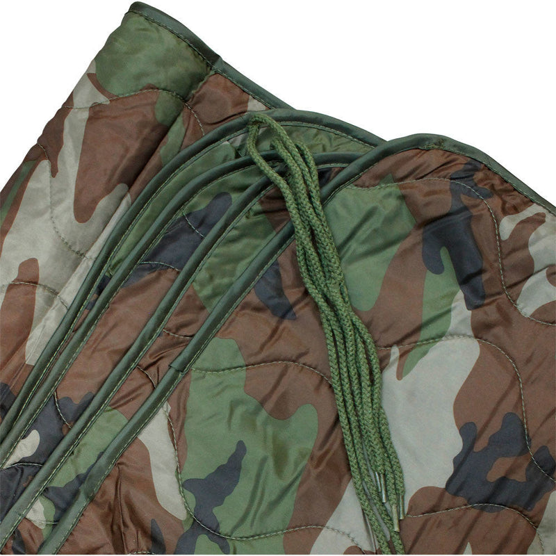 WOODLAND 86''L x 58''W G.I Style Poncho Liner Blanket Sleeping Bag Liner Rip-Stop Nylon w- Pouch